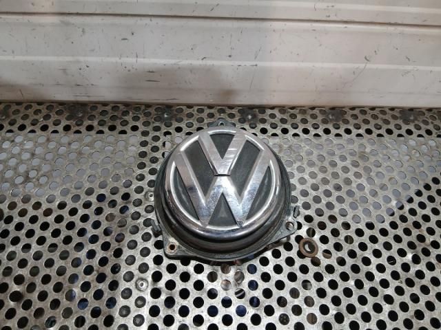 bontott VW GOLF PLUS Csomagtérajtó Kilincs