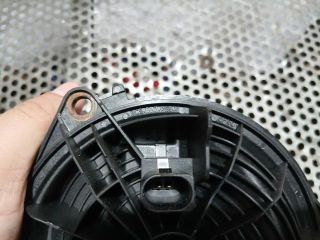 bontott VW GOLF PLUS Csomagtérajtó Kilincs