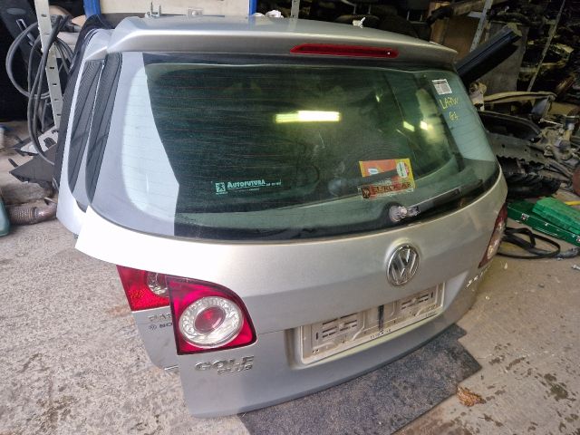 bontott VW GOLF PLUS Csomagtérajtó (Részeivel)