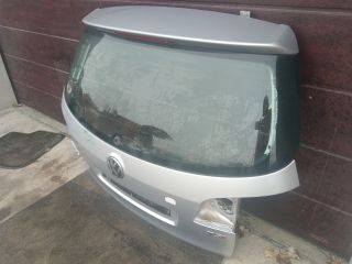 bontott VW GOLF PLUS Csomagtérajtó (Részeivel)