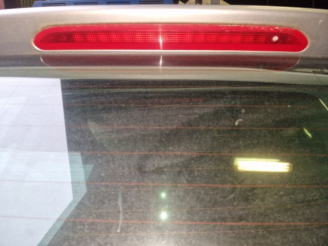 bontott VW GOLF PLUS Csomagtérajtó (Részeivel)