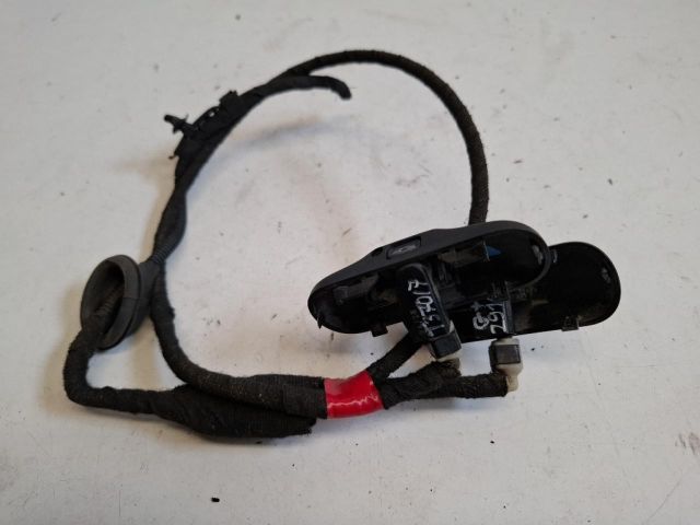 bontott VW GOLF PLUS Első Ablakmosó Fúvóka