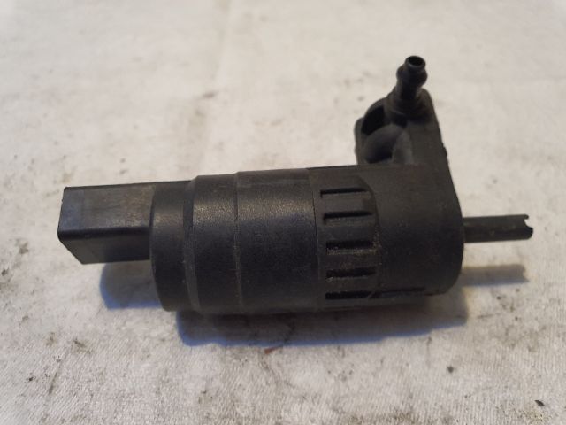 bontott VW GOLF PLUS Első Ablakmosó Szivattyú