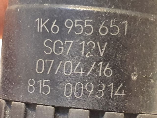 bontott VW GOLF PLUS Első Ablakmosó Szivattyú