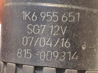 bontott VW GOLF PLUS Első Ablakmosó Szivattyú