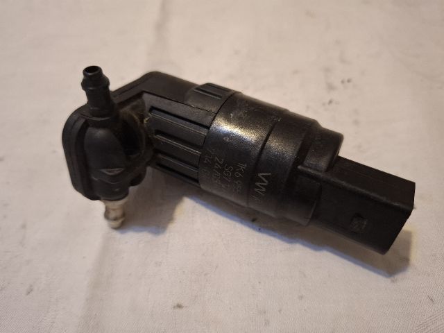 bontott VW GOLF PLUS Első Ablakmosó Szivattyú