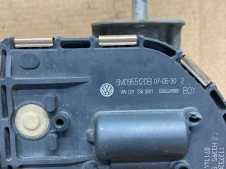 bontott VW GOLF PLUS Első Ablaktörlő Motor