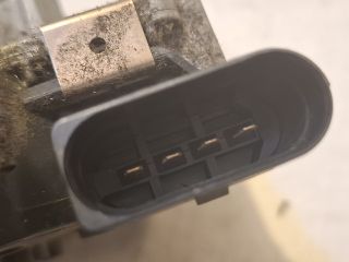 bontott VW GOLF PLUS Első Ablaktörlő Motor