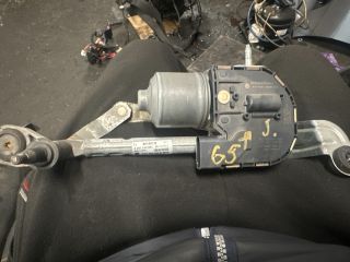 bontott VW GOLF PLUS Első Ablaktörlő Szerkezet Motorral