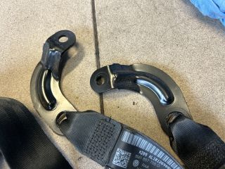 bontott VW GOLF PLUS Első Biztonsági Öv Pár (Feszítővel)