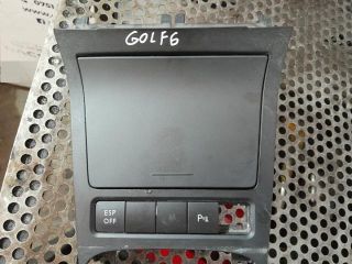 bontott VW GOLF PLUS Első Hamutartó