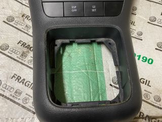 bontott VW GOLF PLUS Első Hamutartó