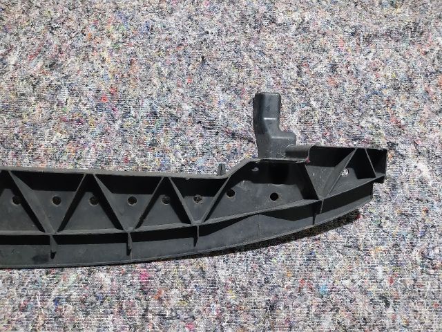 bontott VW GOLF PLUS Első Lökhárító Alsó (Műanyag)