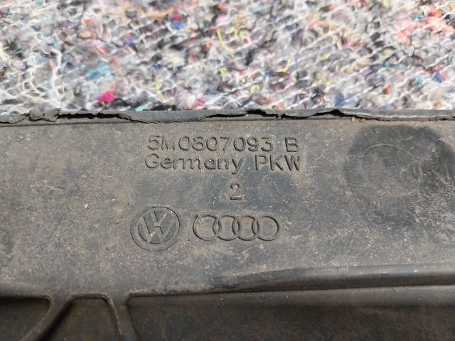 bontott VW GOLF PLUS Első Lökhárító Alsó (Műanyag)