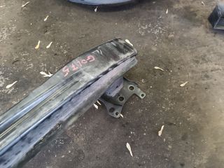 bontott VW GOLF PLUS Első Lökhárító Merevítő (Fém)