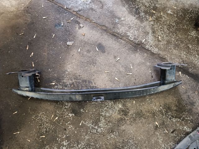 bontott VW GOLF PLUS Első Lökhárító Merevítő (Fém)