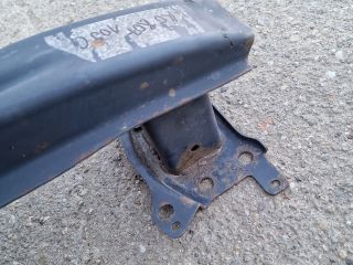 bontott VW GOLF PLUS Első Lökhárító Merevítő (Fém)