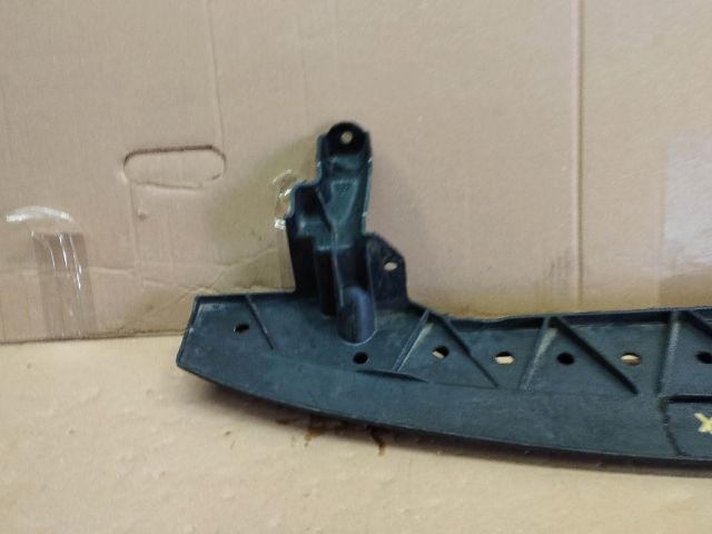 bontott VW GOLF PLUS Első Lökhárító Merevítő (Fém)