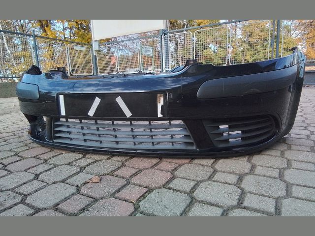 bontott VW GOLF PLUS Első Lökhárító (Részeivel)