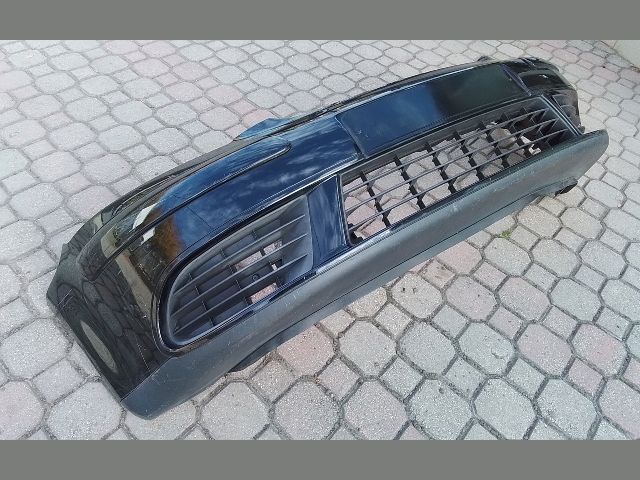 bontott VW GOLF PLUS Első Lökhárító (Részeivel)