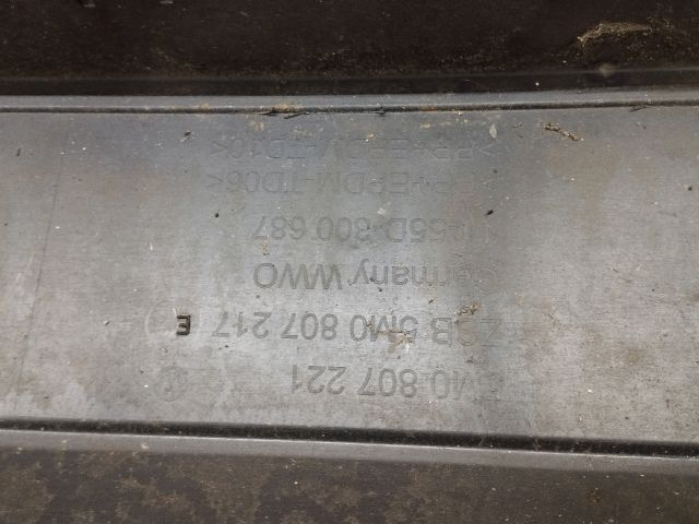 bontott VW GOLF PLUS Első Lökhárító (Részeivel)