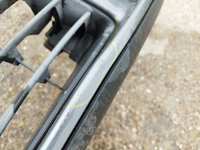 bontott VW GOLF PLUS Első Lökhárító (Részeivel)