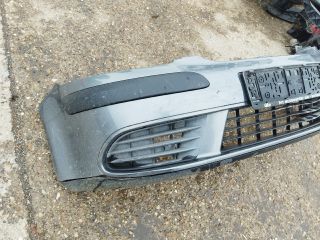 bontott VW GOLF PLUS Első Lökhárító (Részeivel)