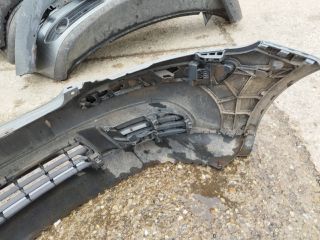 bontott VW GOLF PLUS Első Lökhárító (Részeivel)