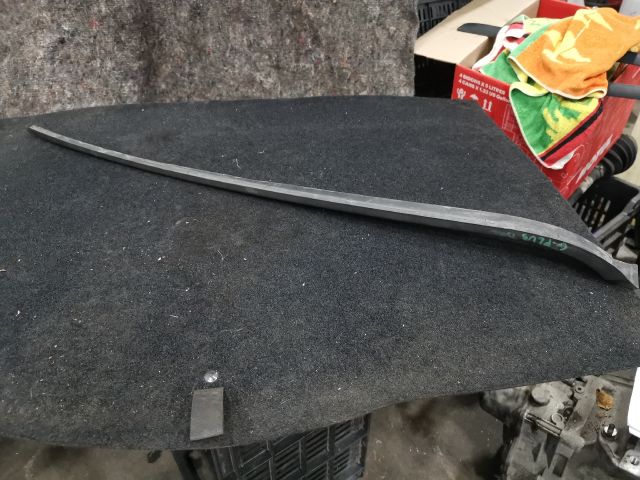 bontott VW GOLF PLUS Első Szélvédő Bal Díszléc