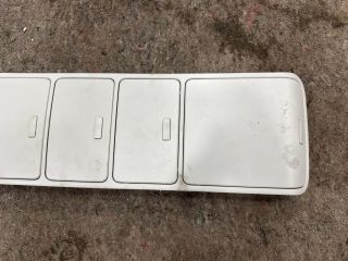 bontott VW GOLF PLUS Első Tároló Rekesz