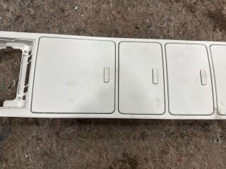 bontott VW GOLF PLUS Első Tároló Rekesz