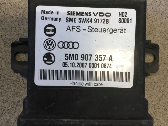 bontott VW GOLF PLUS Fényszóró Elektronika