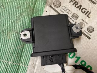 bontott VW GOLF PLUS Fényszóró Elektronika