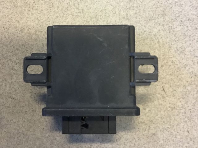 bontott VW GOLF PLUS Fényszóró Elektronika