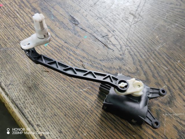 bontott VW GOLF PLUS Fűtés Állító Motor