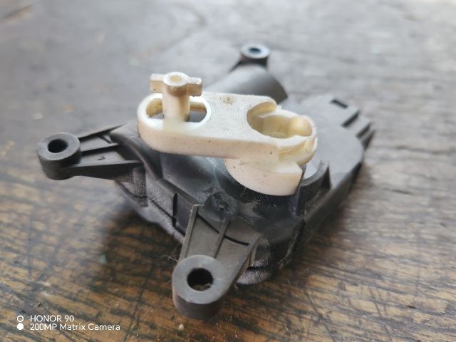 bontott VW GOLF PLUS Fűtés Állító Motor