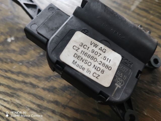 bontott VW GOLF PLUS Fűtés Állító Motor