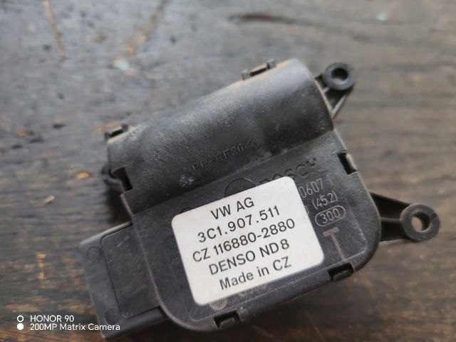 bontott VW GOLF PLUS Fűtés Állító Motor