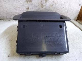 bontott VW GOLF PLUS Fűtéskapcsoló Keret