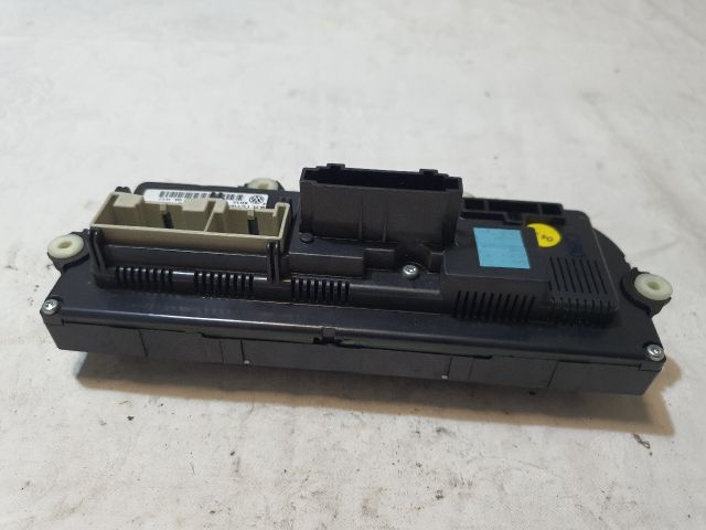 bontott VW GOLF PLUS Fűtéskapcsoló (manuális klímás)