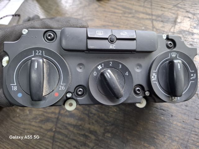 bontott VW GOLF PLUS Fűtéskapcsoló (manuális klímás)