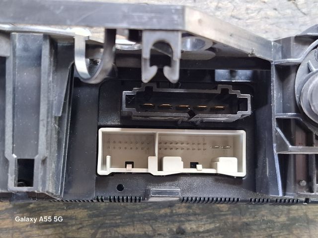 bontott VW GOLF PLUS Fűtéskapcsoló (manuális klímás)