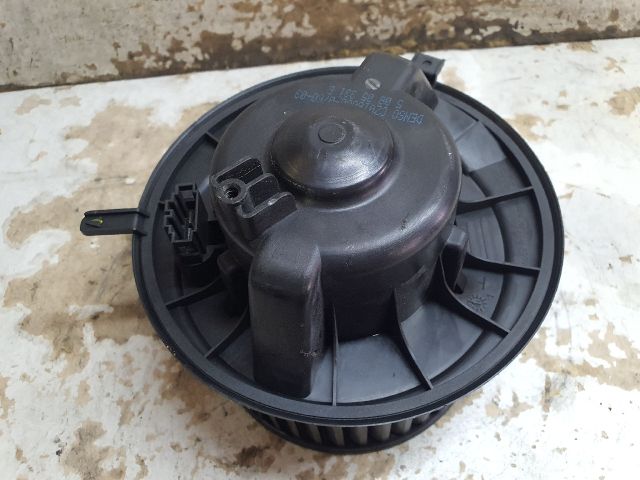 bontott VW GOLF PLUS Fűtőmotor (Klímás)