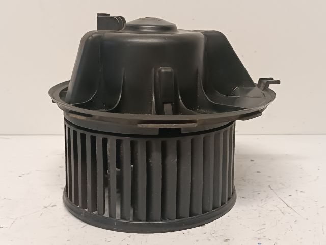 bontott VW GOLF PLUS Fűtőmotor (Klímás)