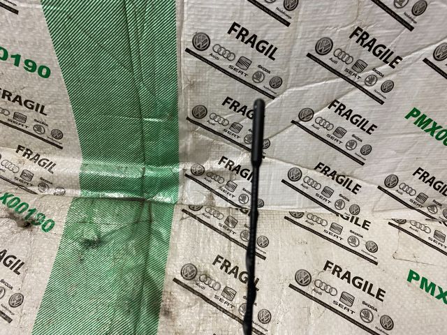 bontott VW GOLF PLUS GPS Antenna