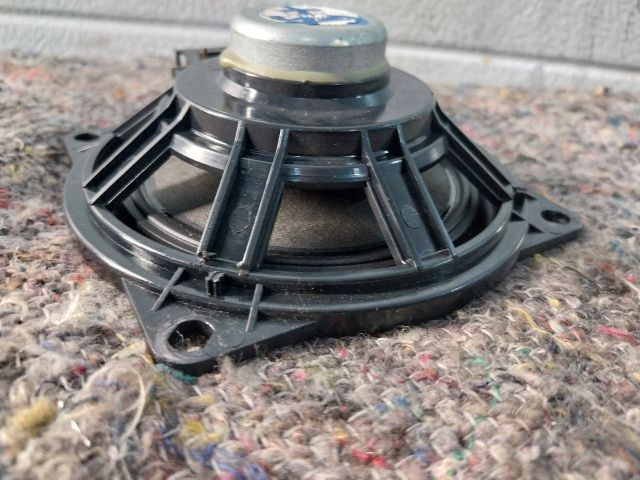 bontott VW GOLF PLUS Hangszóró (Pozíciófüggetlen)