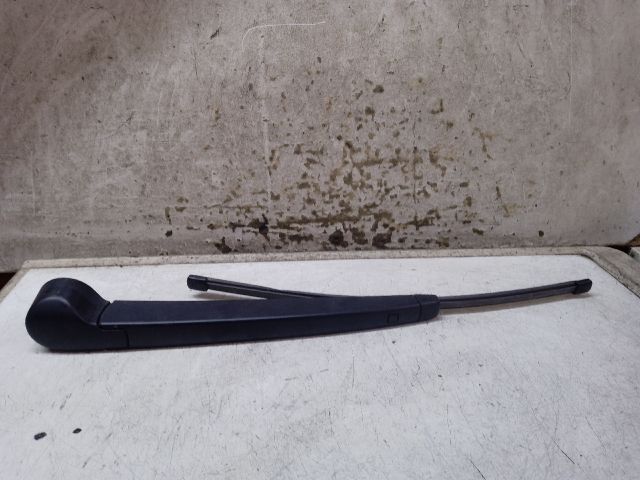 bontott VW GOLF PLUS Hátsó Ablaktörlő Kar