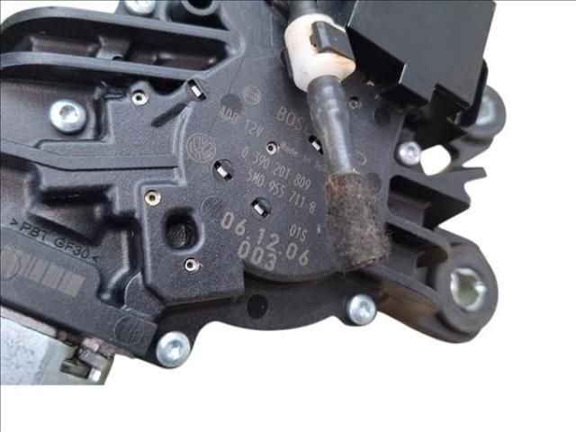 bontott VW GOLF PLUS Hátsó Ablaktörlő Motor