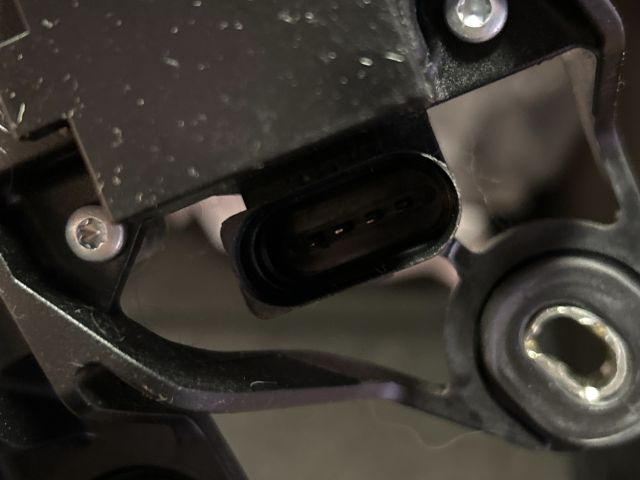 bontott VW GOLF PLUS Hátsó Ablaktörlő Motor