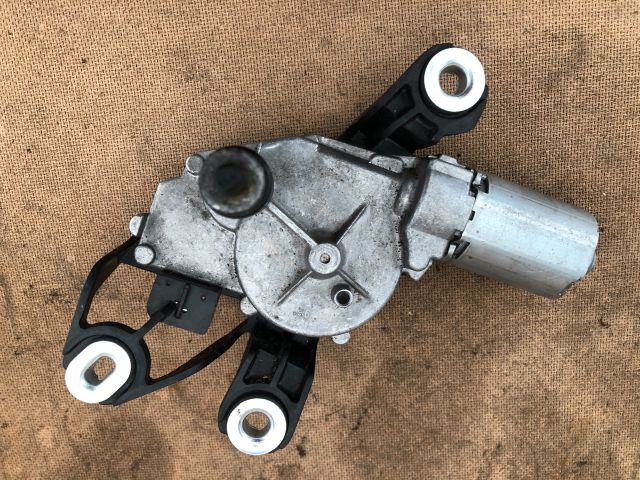 bontott VW GOLF PLUS Hátsó Ablaktörlő Motor